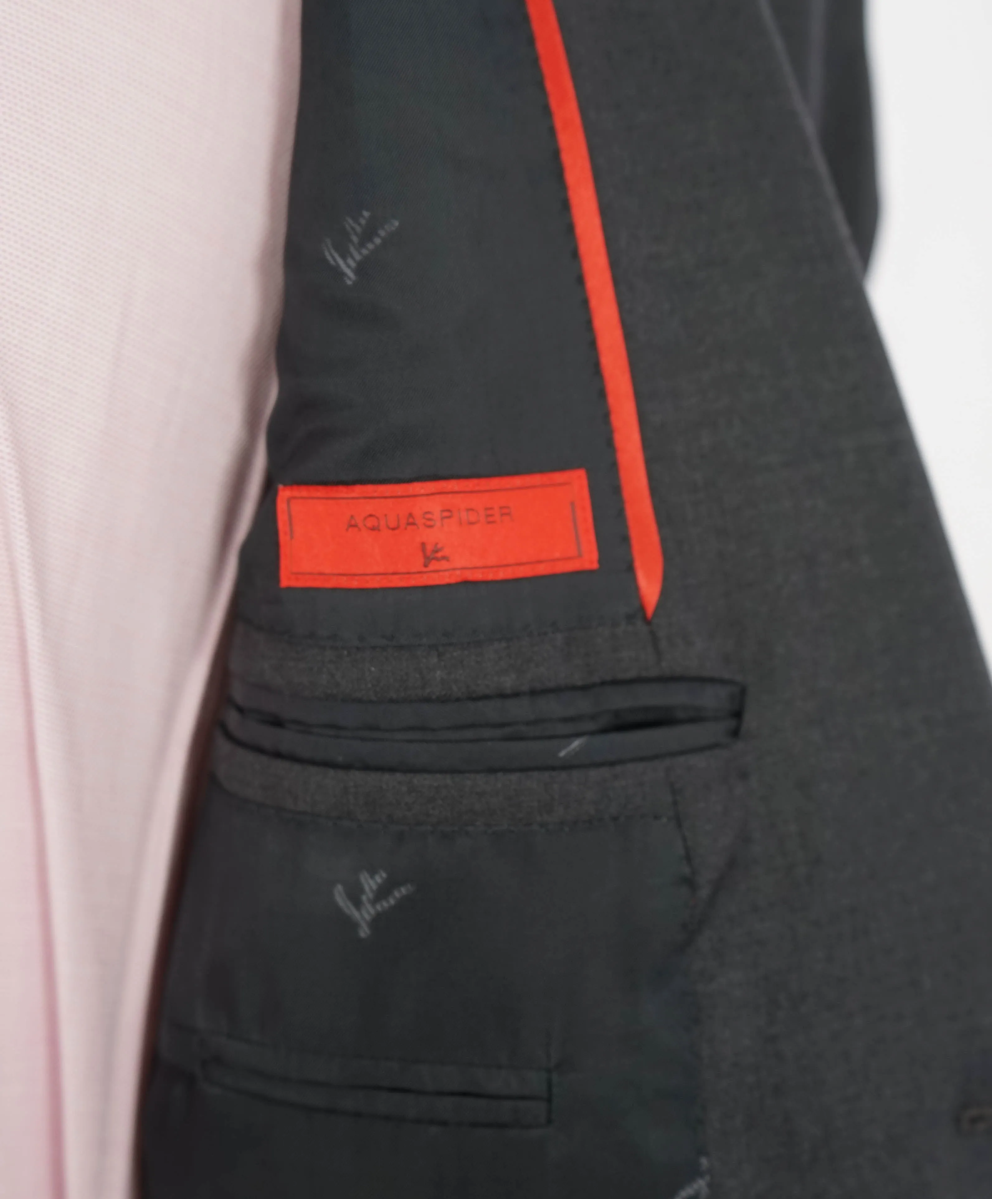 $3,750 ISAIA - Gray "AQUASPIDER" *CLOSET STAPLE* Coral Pin Suit - 40S 32W