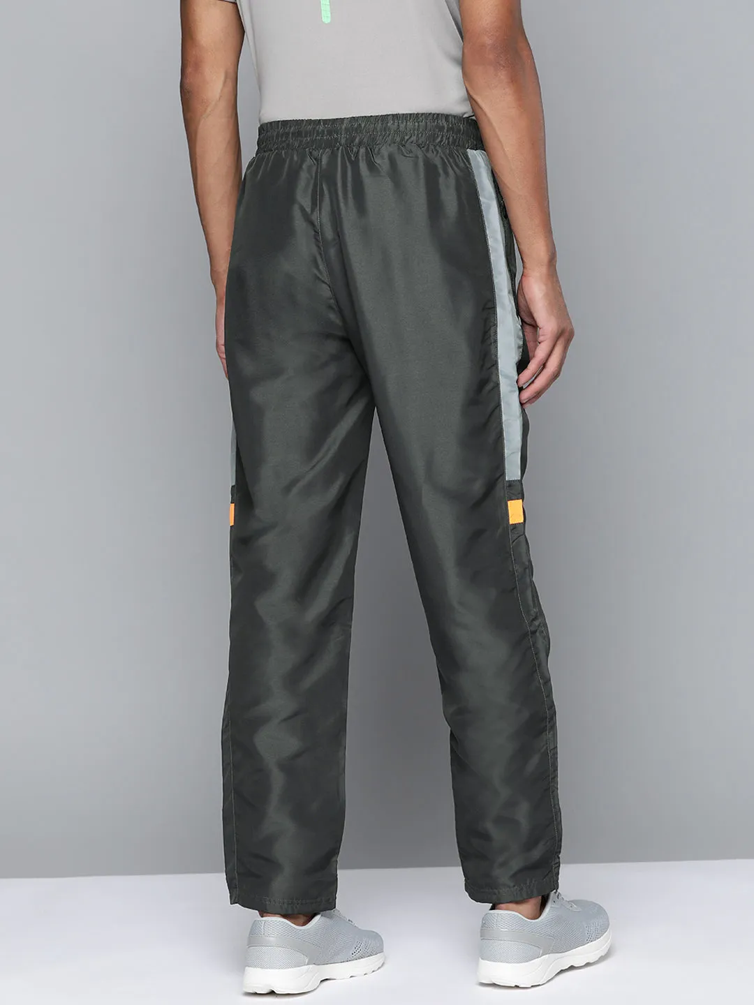 Alcis Men Grey Solid Track Pants