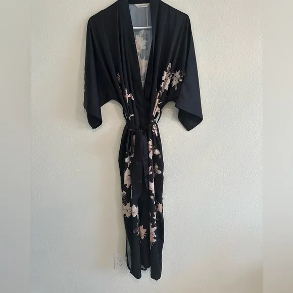 BABEYOND Long Floral Satin Kimono Robe Silky Sleepware and Bath Robe