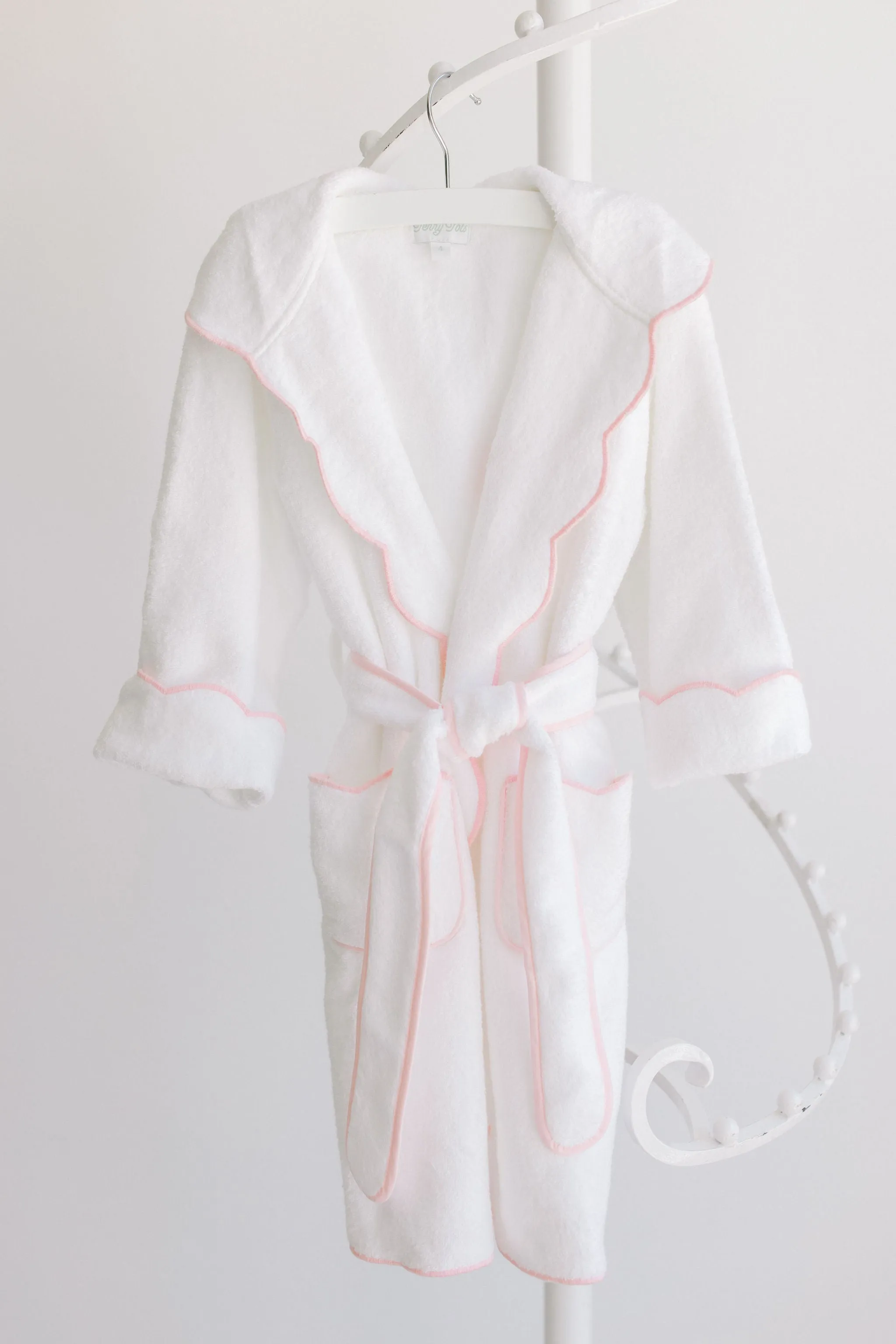 Bathrobe, White with Pink Scalloped Trim