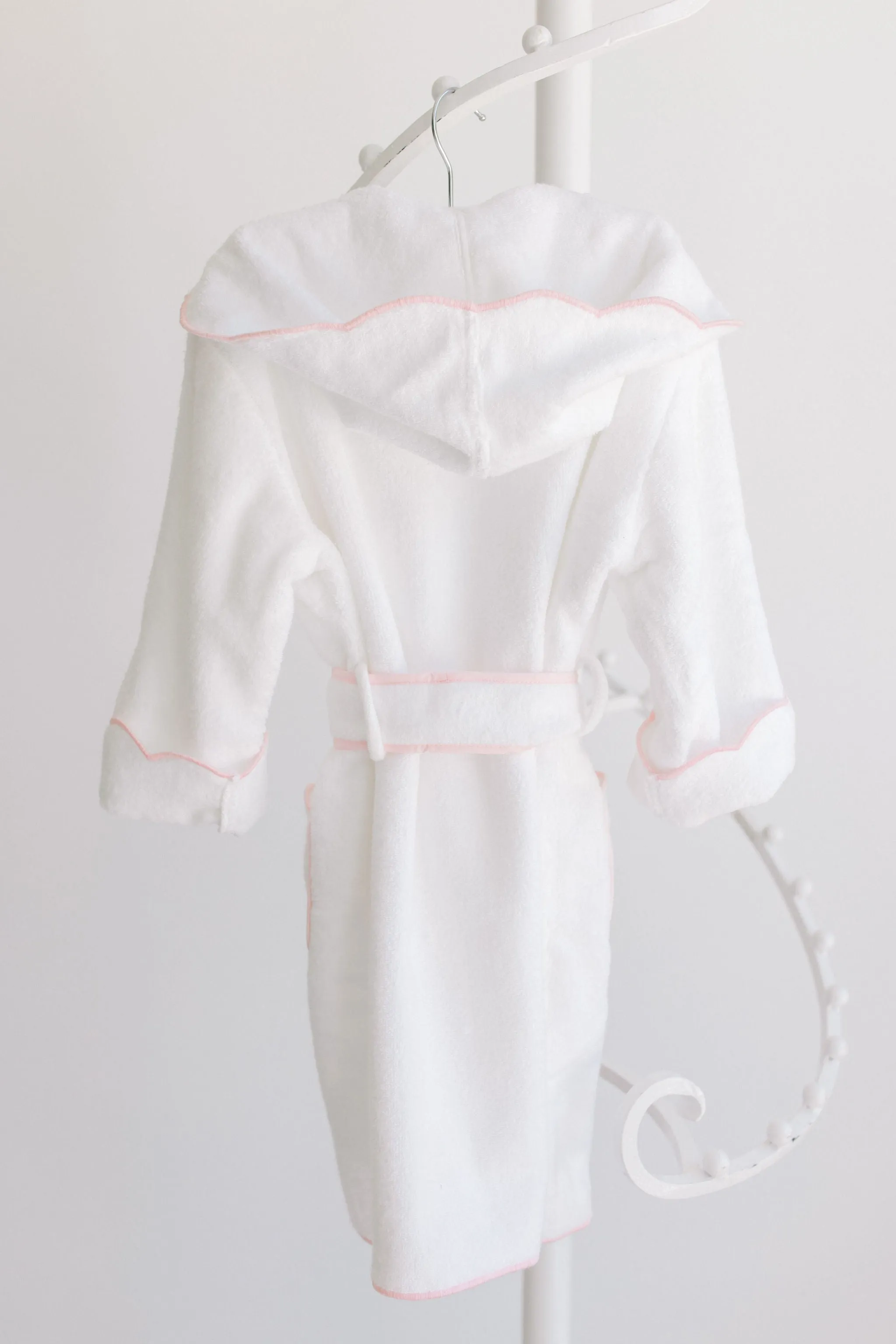 Bathrobe, White with Pink Scalloped Trim