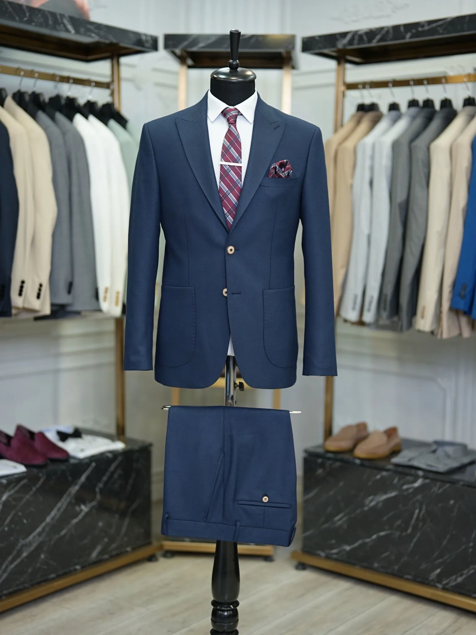 Brabion Vicenza Navy Blue Slim Fit Suit - The Perfect Choice for Any Occasion