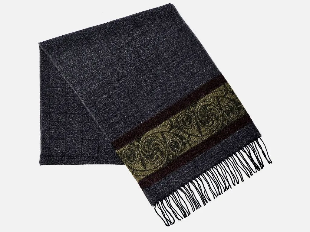 Celtic Circle Craggy Jacquard Scarf