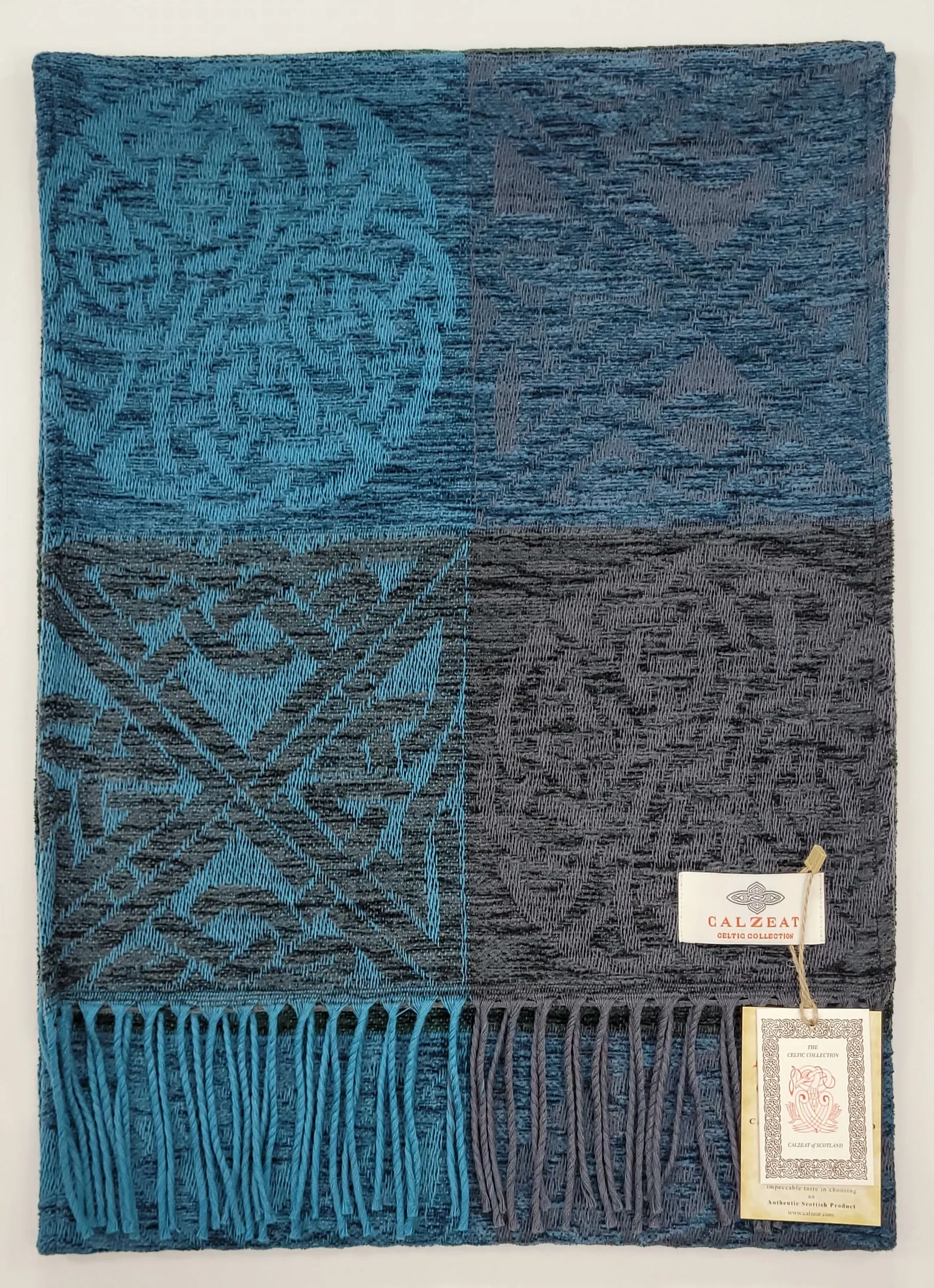 Celtic Knot Skye Scarf