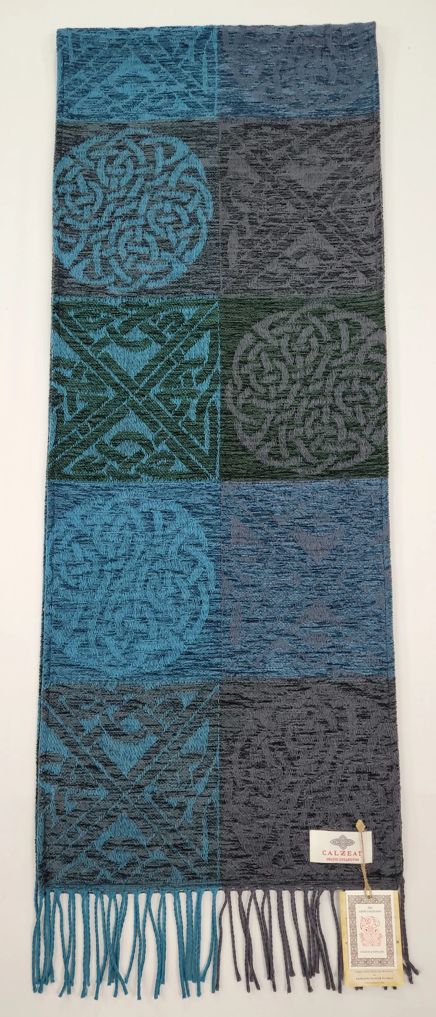 Celtic Knot Skye Scarf