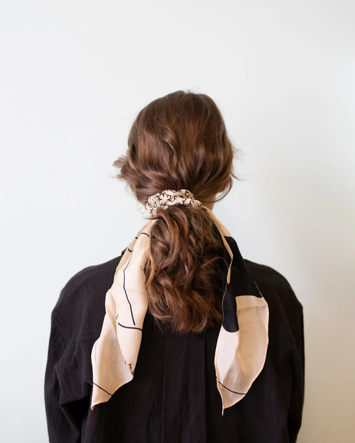 CHEVAL SCRUNCHIE WITH TIE - SILK