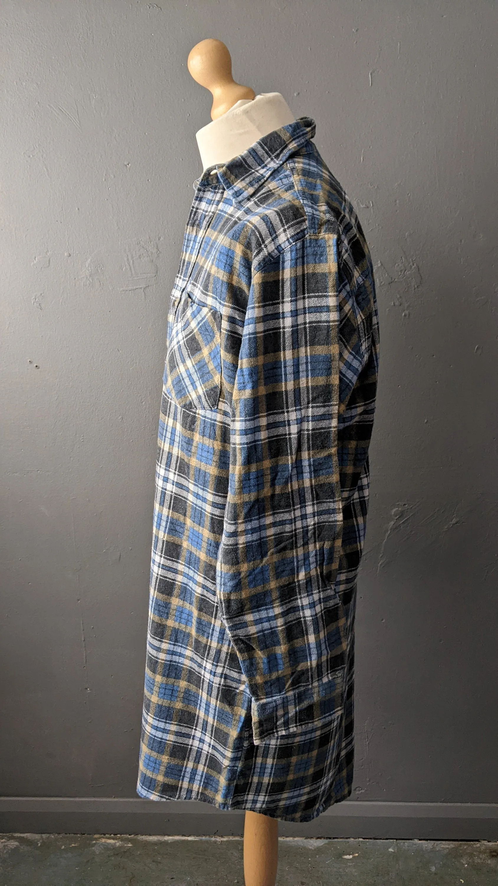 Cotton Flannel Long Shirt, 90s Vintage Mens Nightshirt, Size Medium