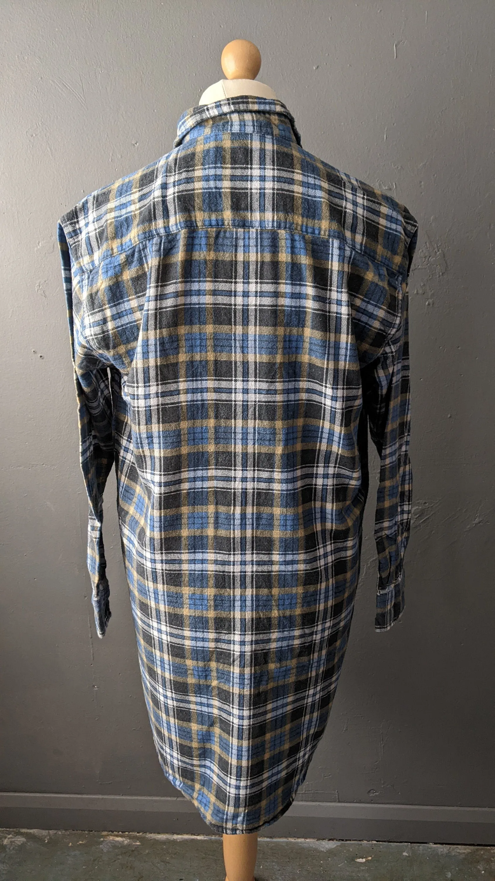Cotton Flannel Long Shirt, 90s Vintage Mens Nightshirt, Size Medium