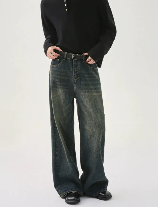 Distressed Wide-Leg Straight Fit Jeans