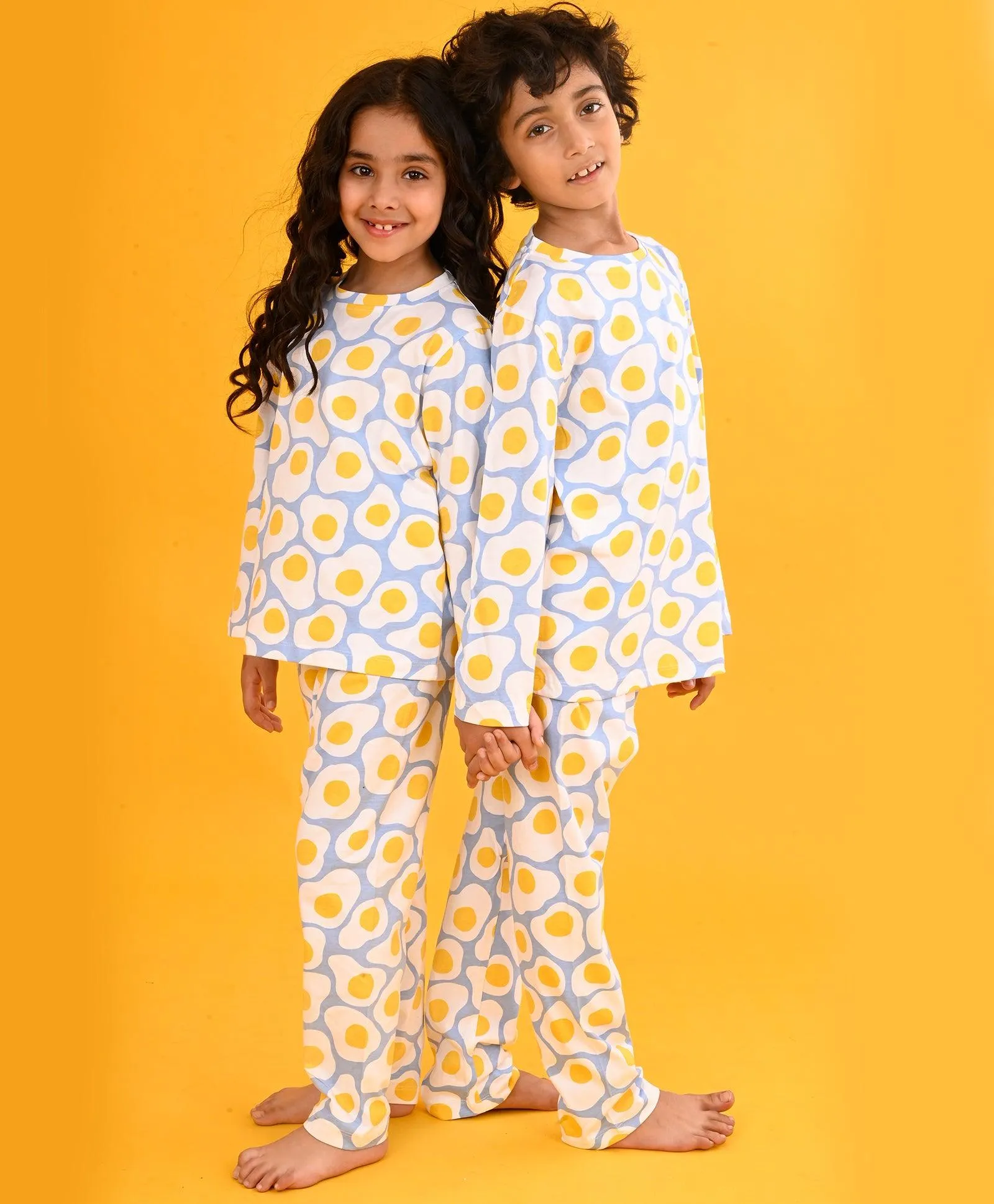 EGGS PRINT BOYS LONG SLEEVES PYJAMA SET - WHITE