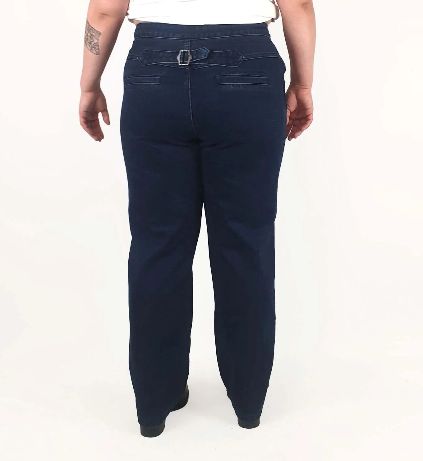 Elk dark denim straight leg pants size 34 (best fits 14-16)