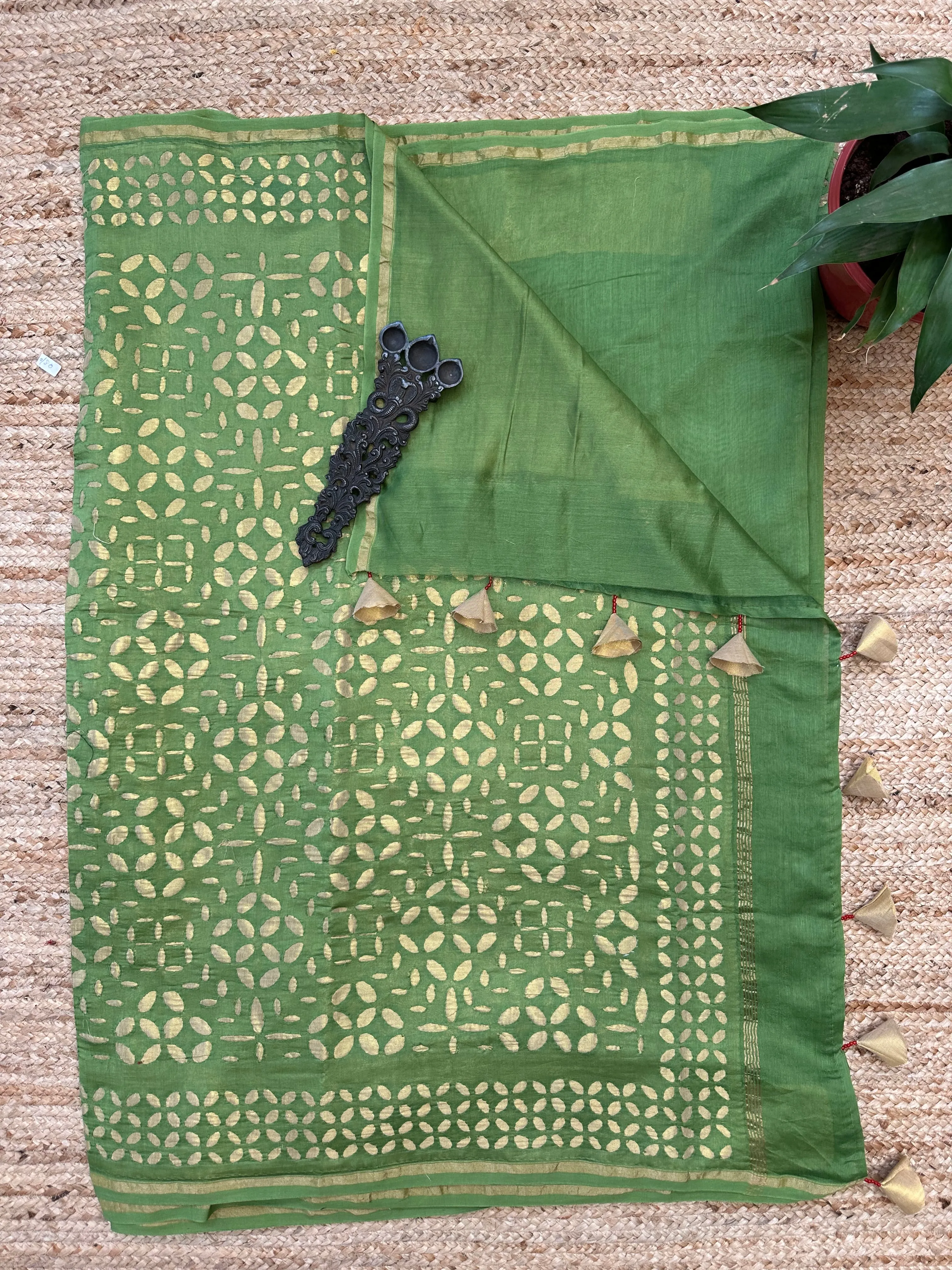 GREEN CHANDERI COTTON SILK HANDCRAFTED APPLIQUE SARI