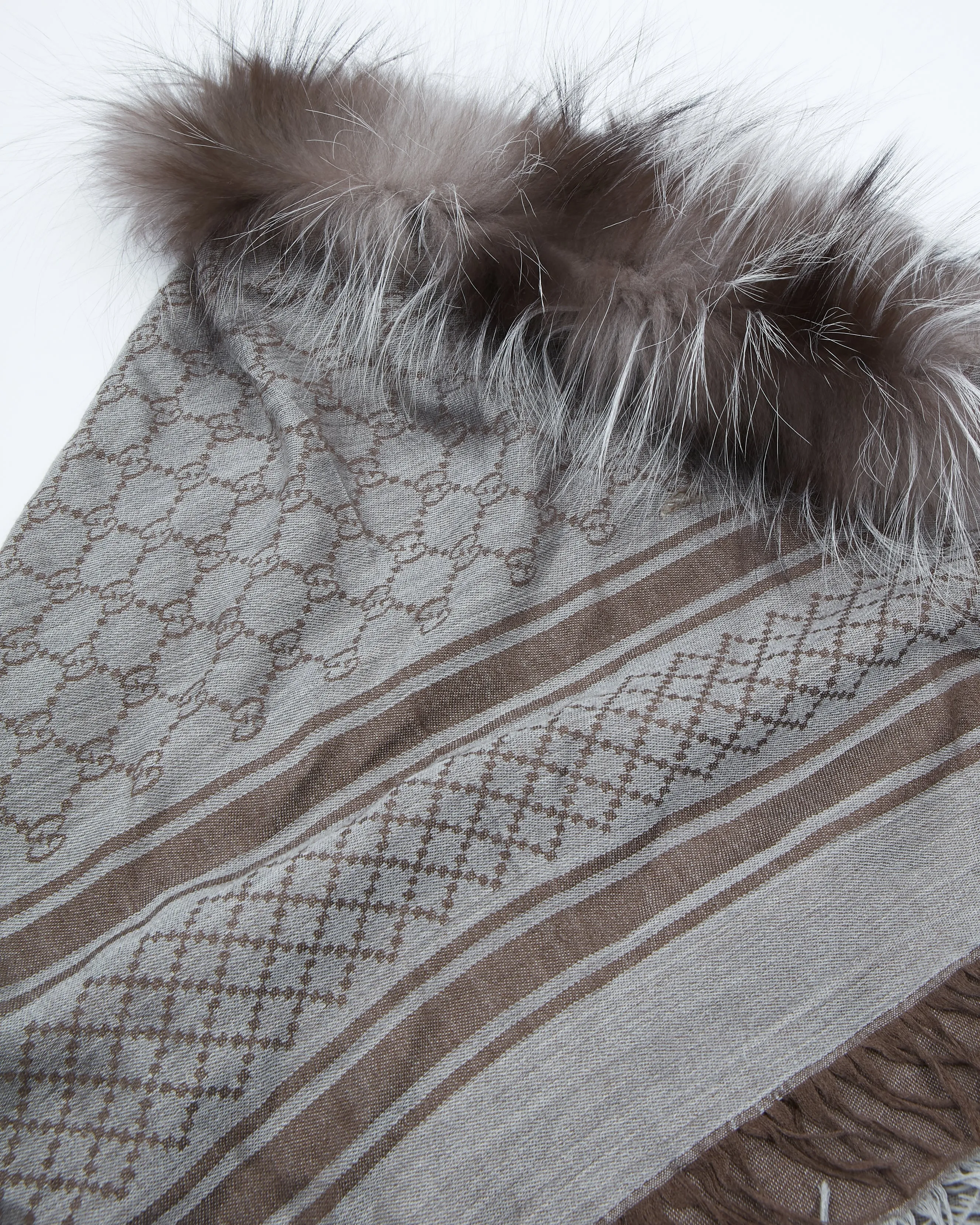 Gucci Brown Diamante Fox Fur Shawl - OS