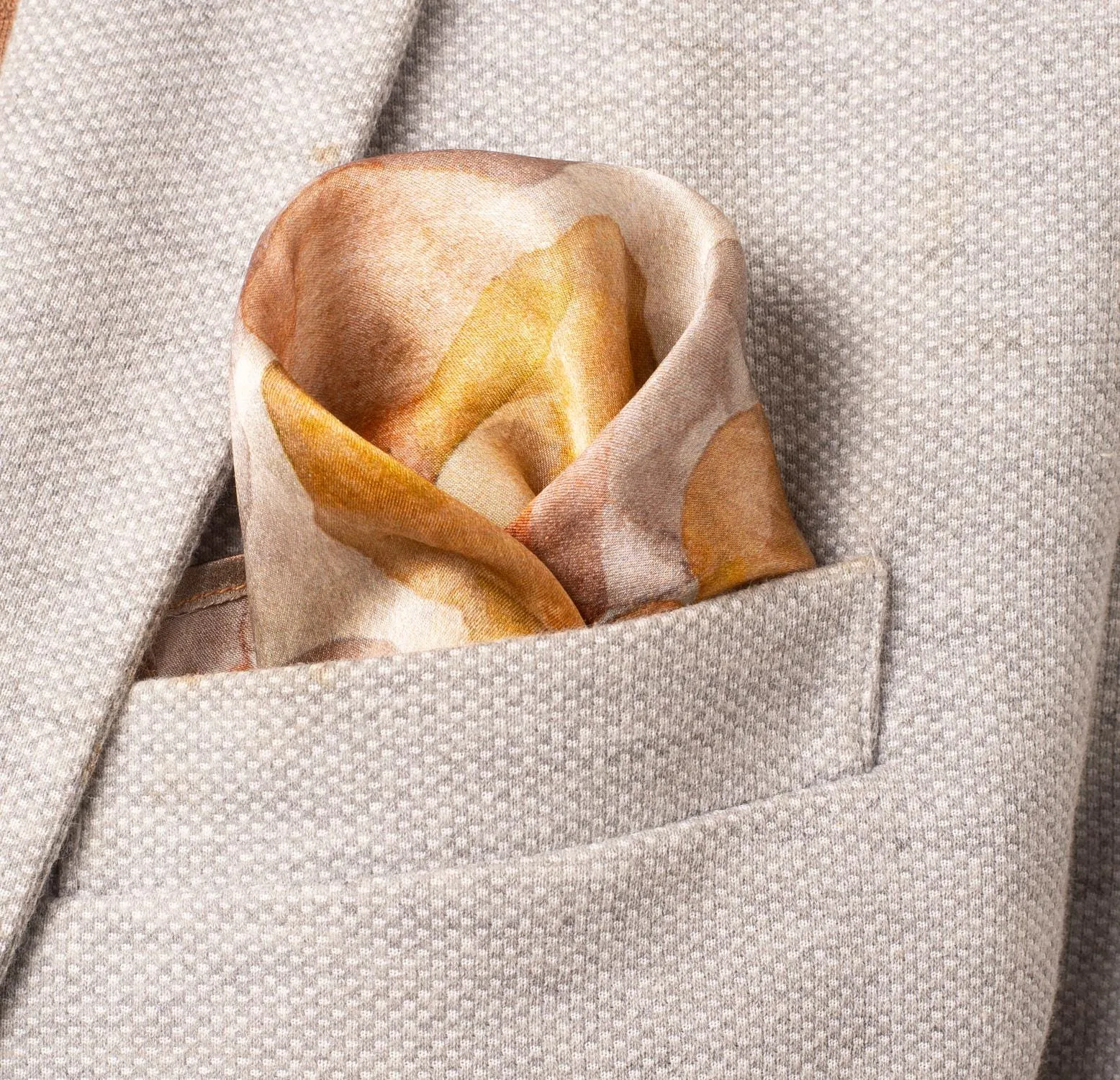 Handpainted silk tie Organic