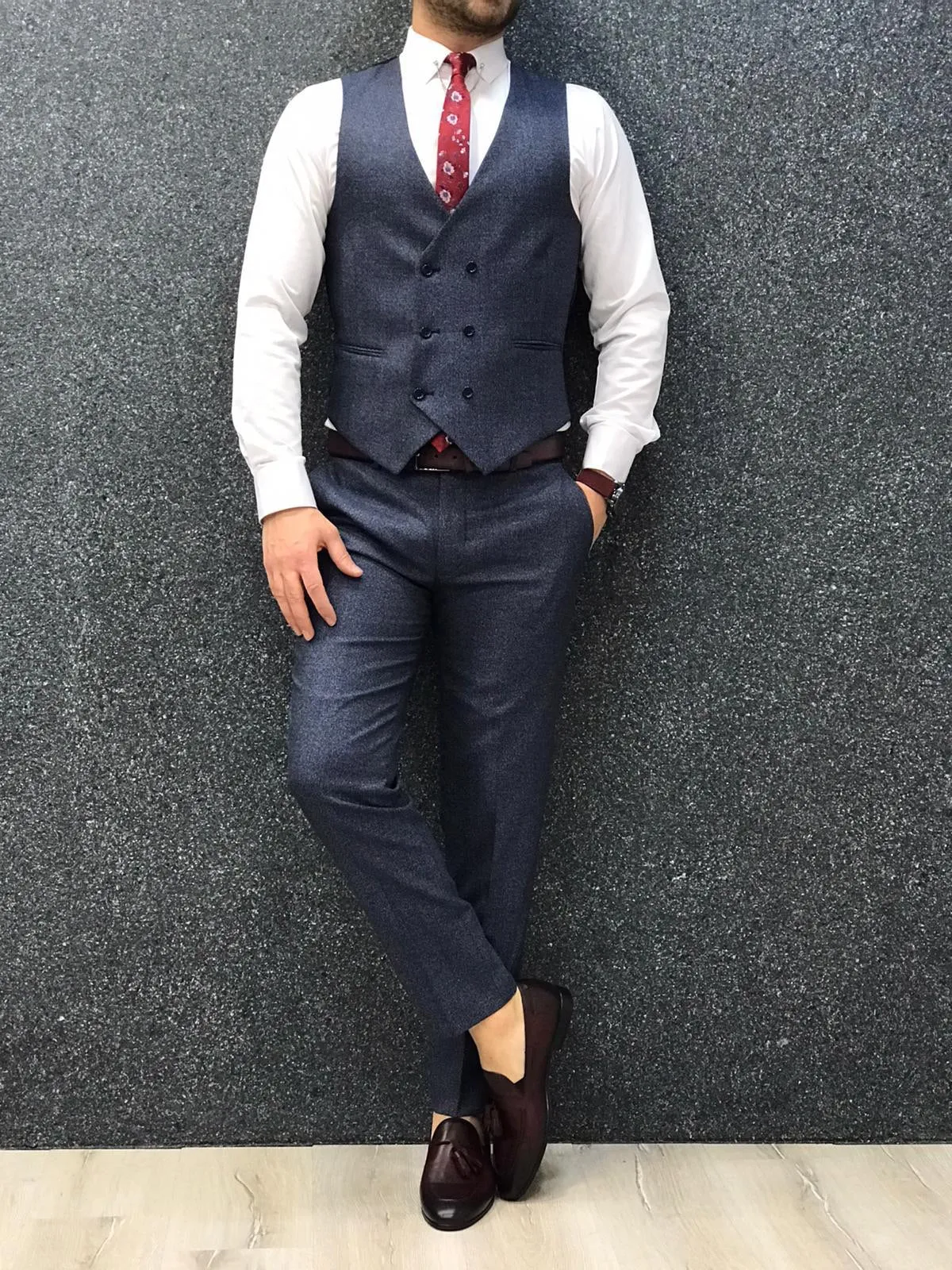 Kenzie Navy Blue Slim Fit Wool Suit - Elegance Meets Versatility