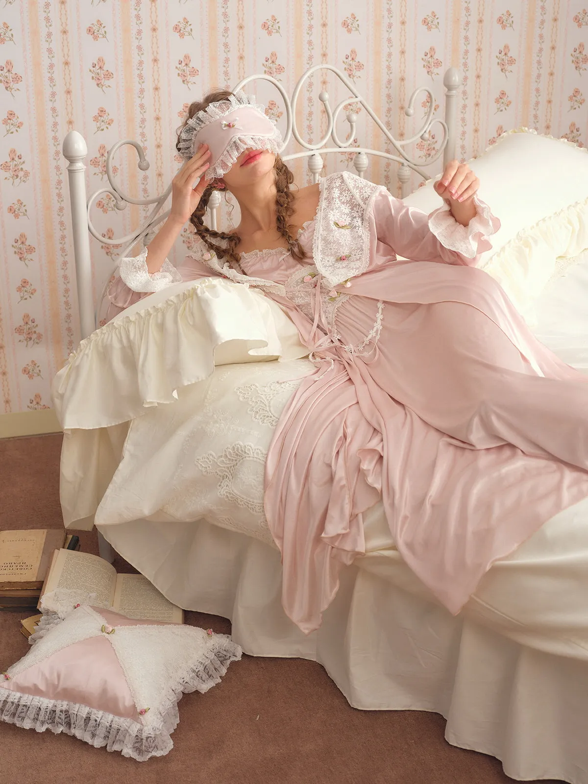Lace Blooming Reverie Nightdress Set
