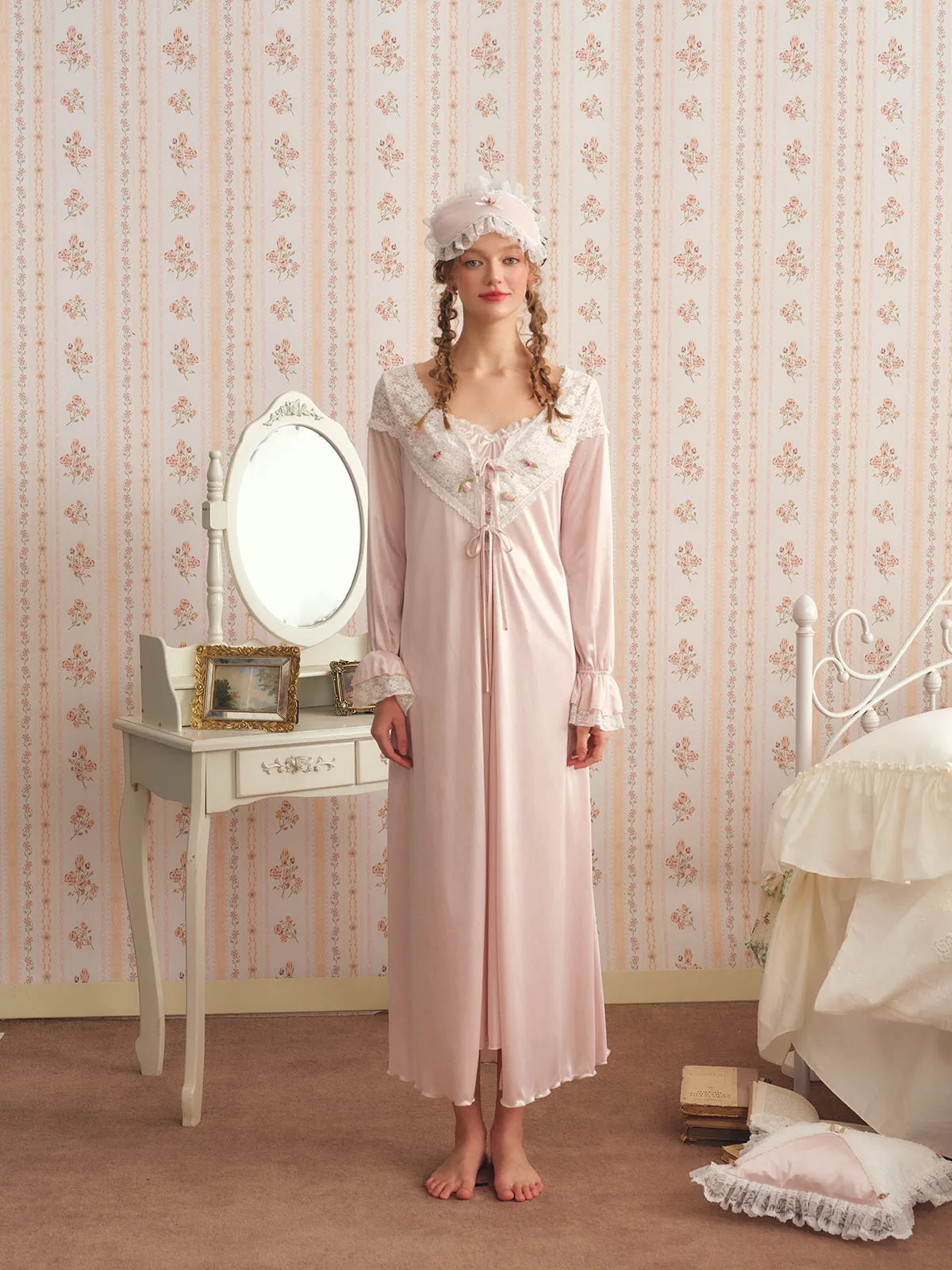 Lace Blooming Reverie Nightdress Set