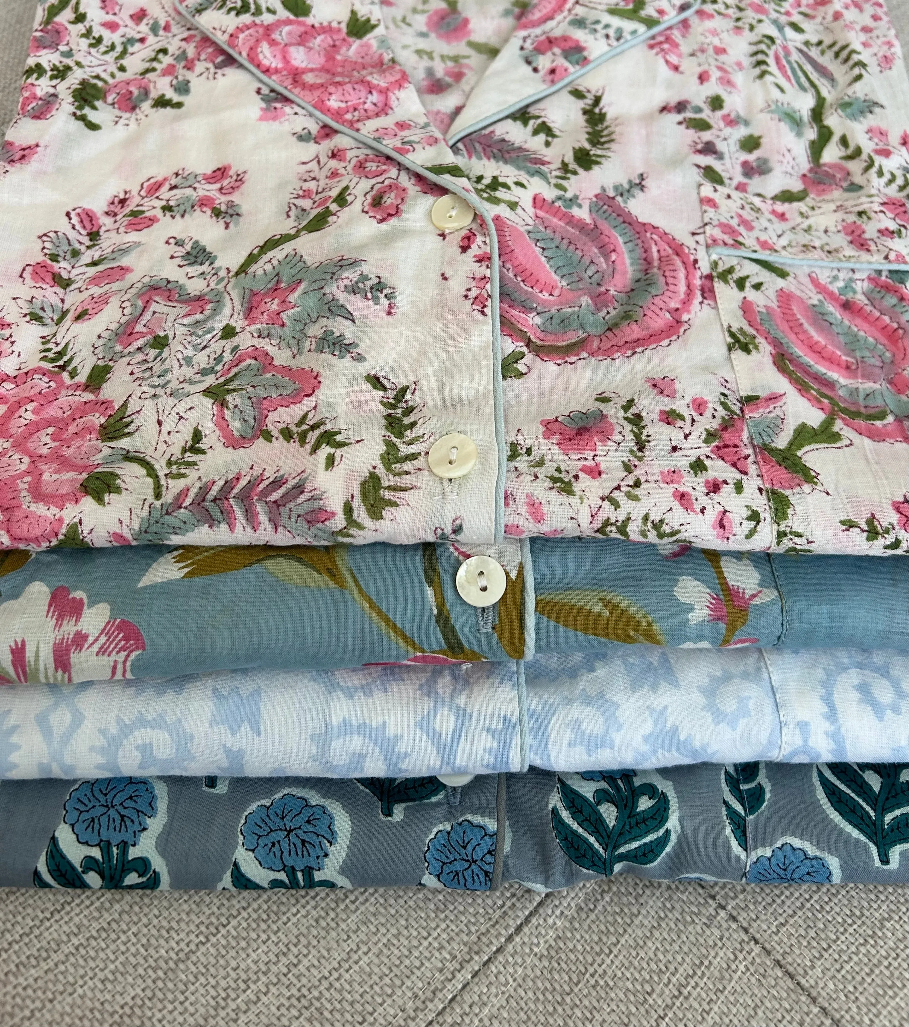 Long  CAMELIA