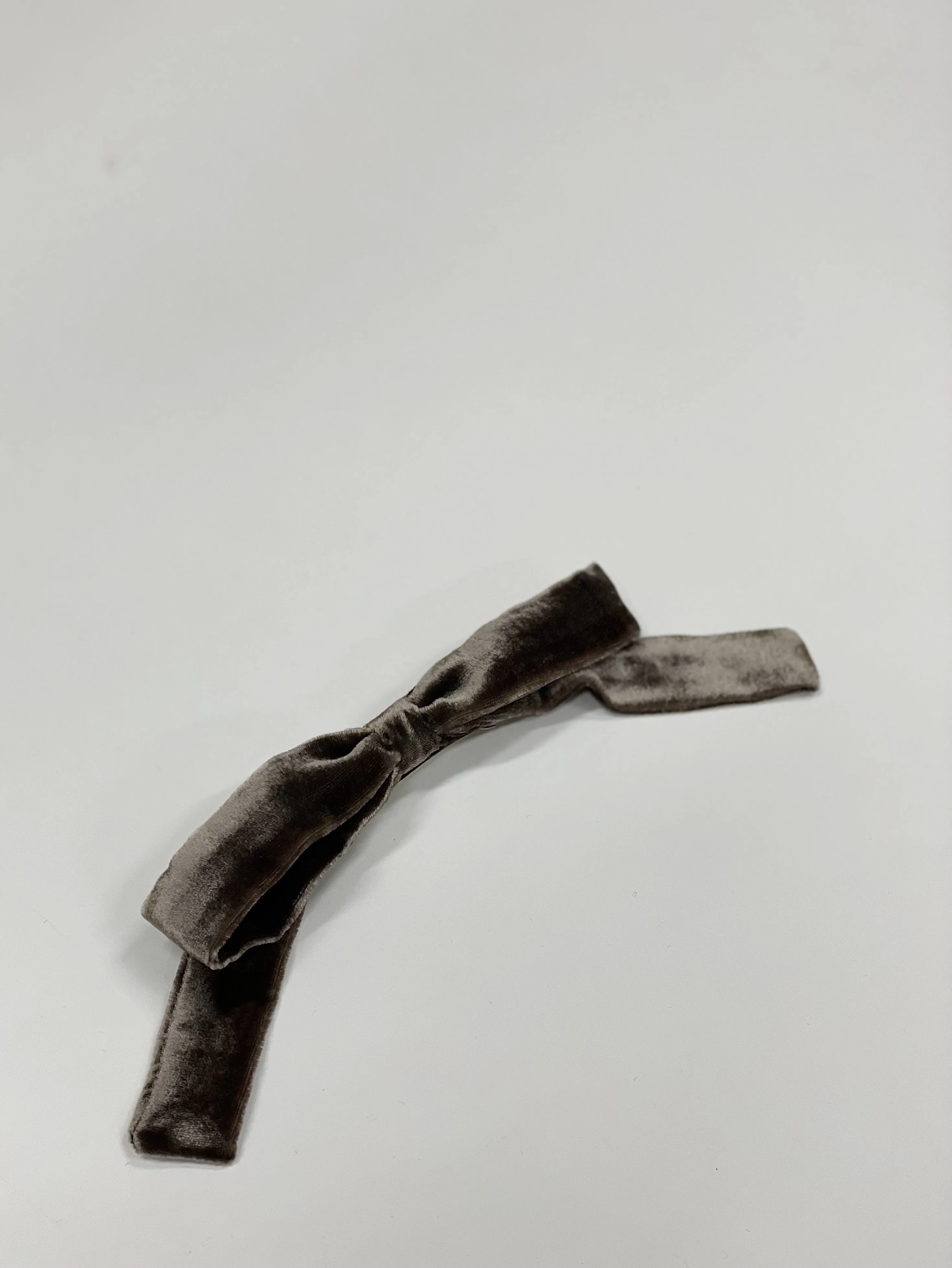 Lyn Velvet Bow Barrette (more colors available)