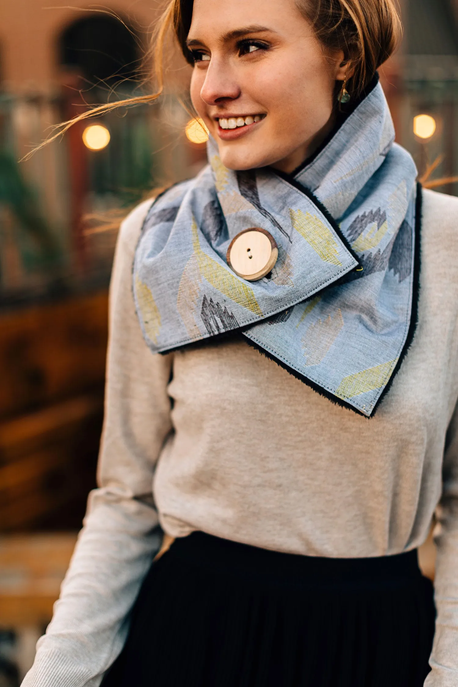 Misty Mountain Button Cowl