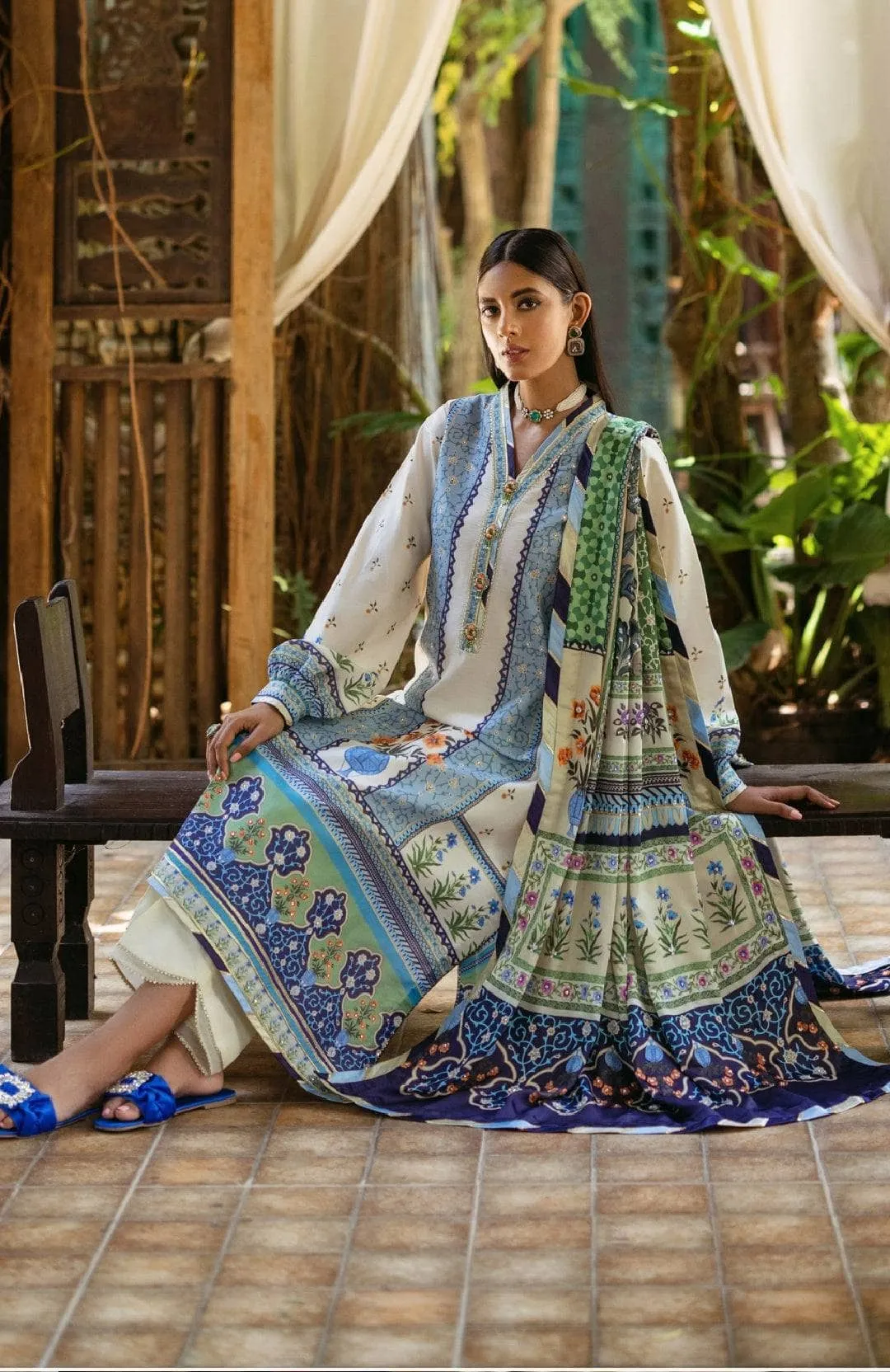Mushq Silk Luxury/Azure
