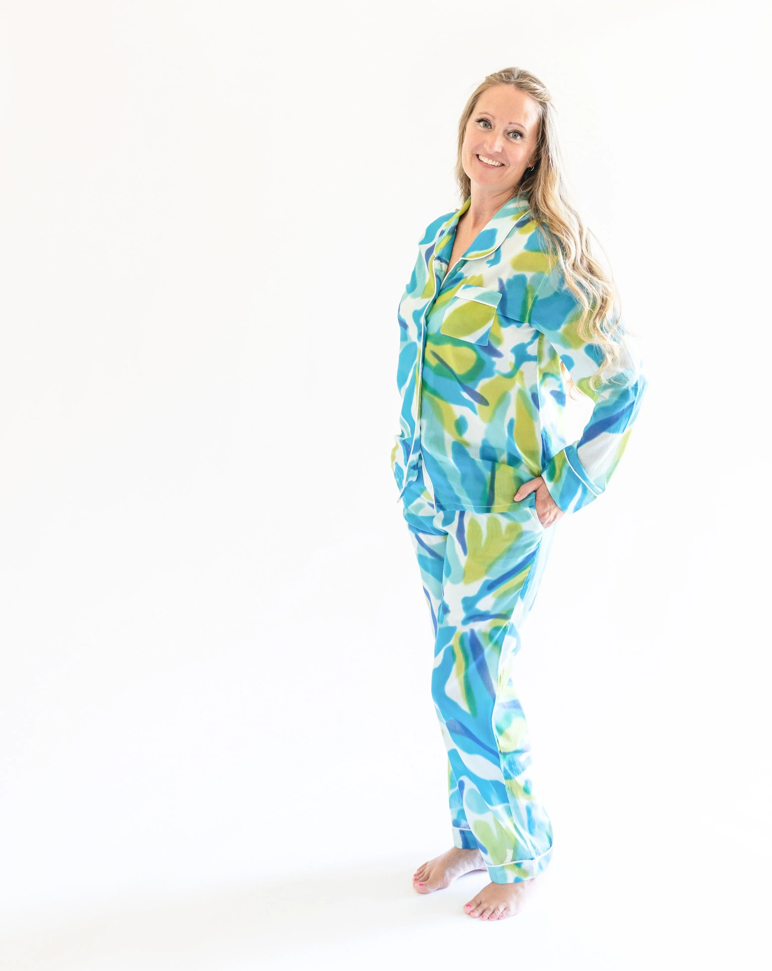 Myra Blue Tie-Dye Print Women's Nightwear Long Sleeve Shirt & Pajama Set