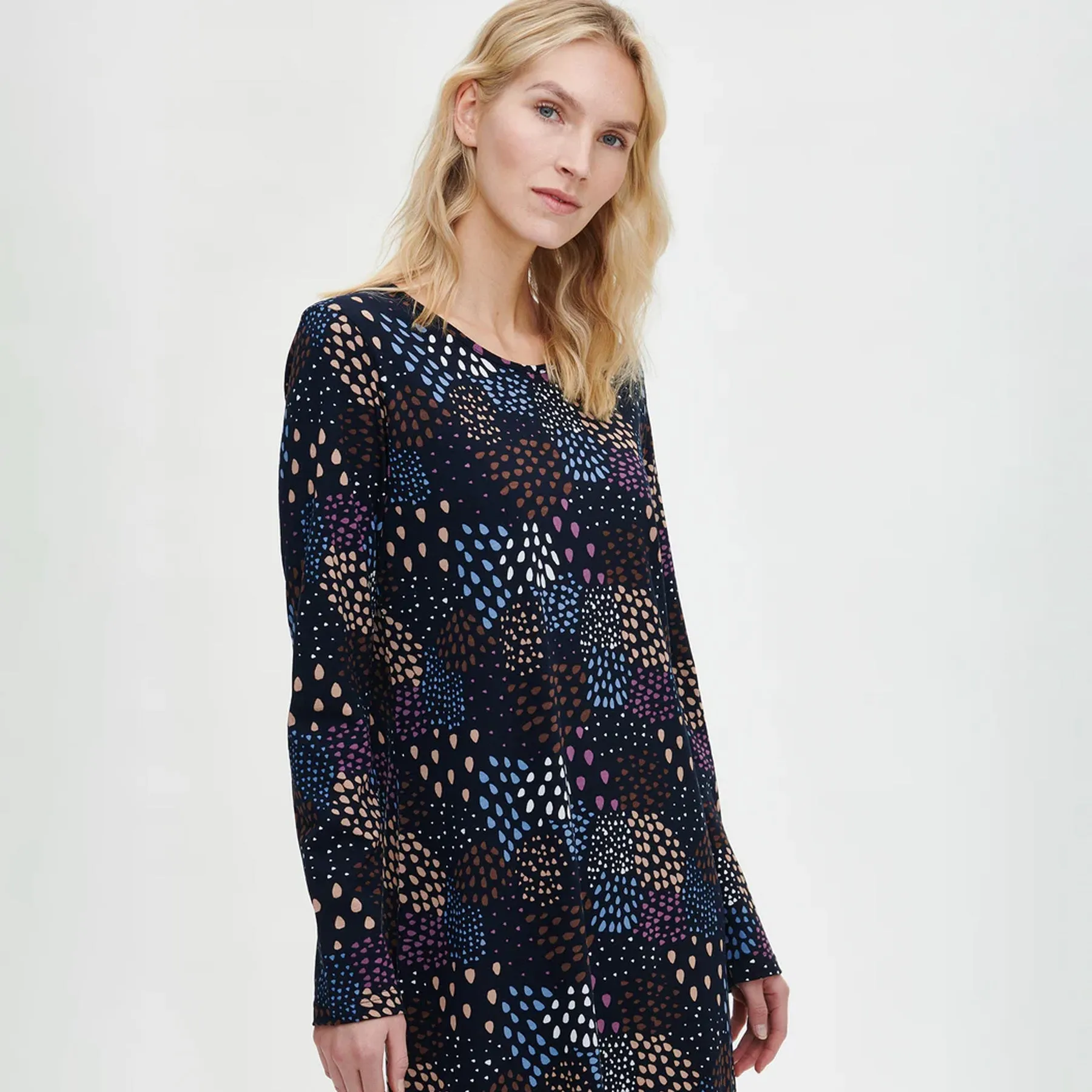 Nanso Tuike Long sleeve Gown