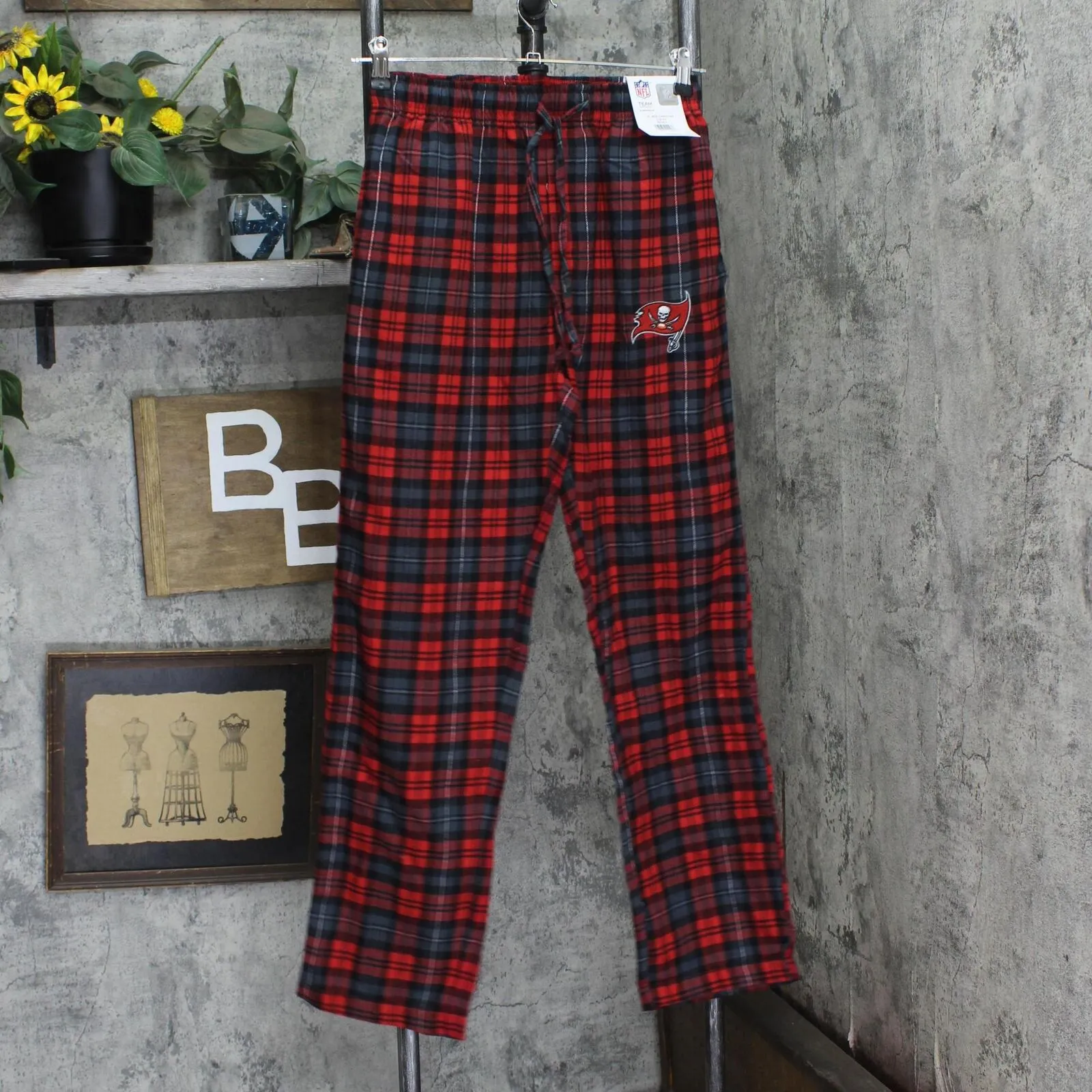 NFL  Mens Tampa Bay Buccaneers Bucs Flannel Pajama Pants SJZ-0527