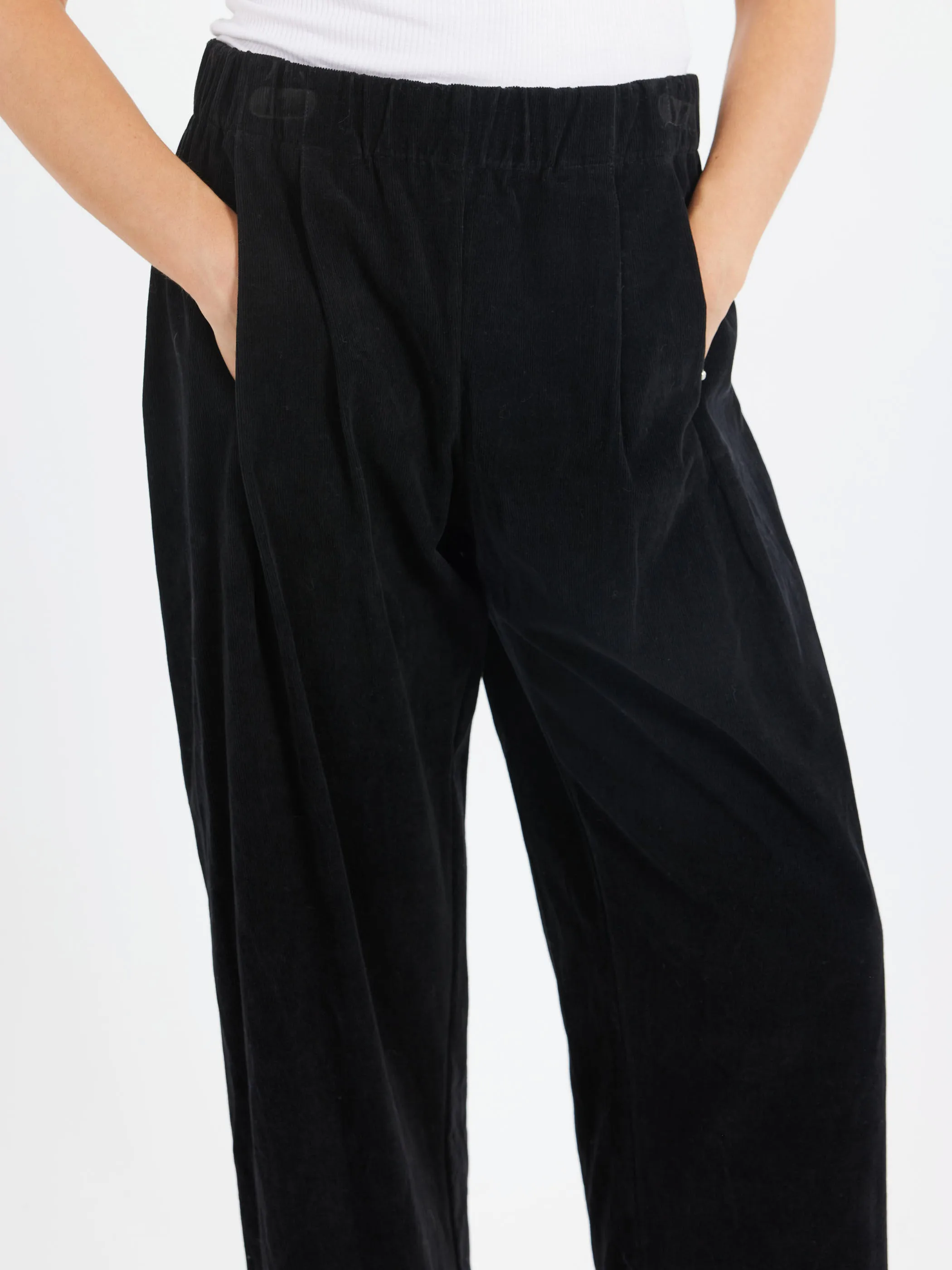 P1382 Trousers
