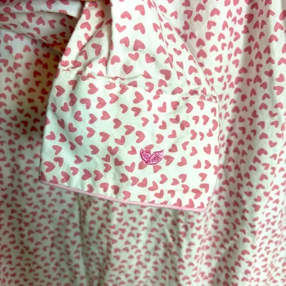 Petite Plume Women's Twill Nightshirt in Sweethearts White Pink Size Medium