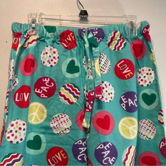 Pottery Barn Teen Pajama Set Size Small 2 piece Flannel Cotton Love Peace Heart