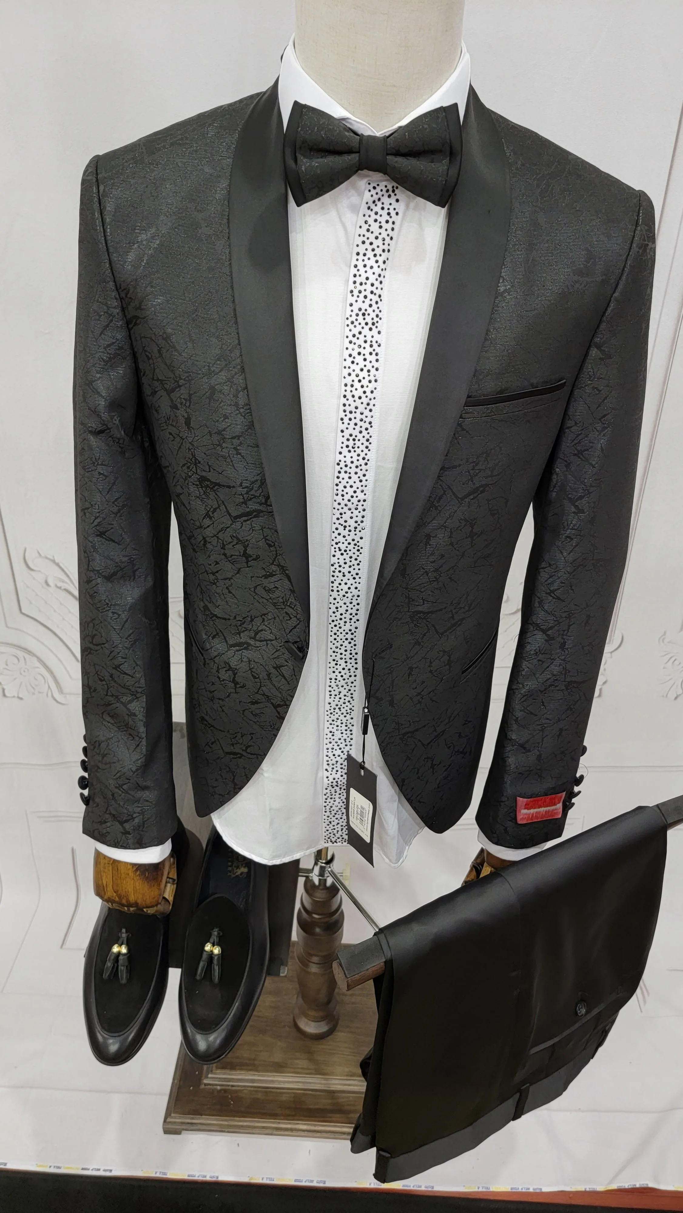 Single Button Two-Piece Tuxedo Suit with matching bow tie and Black Pants.