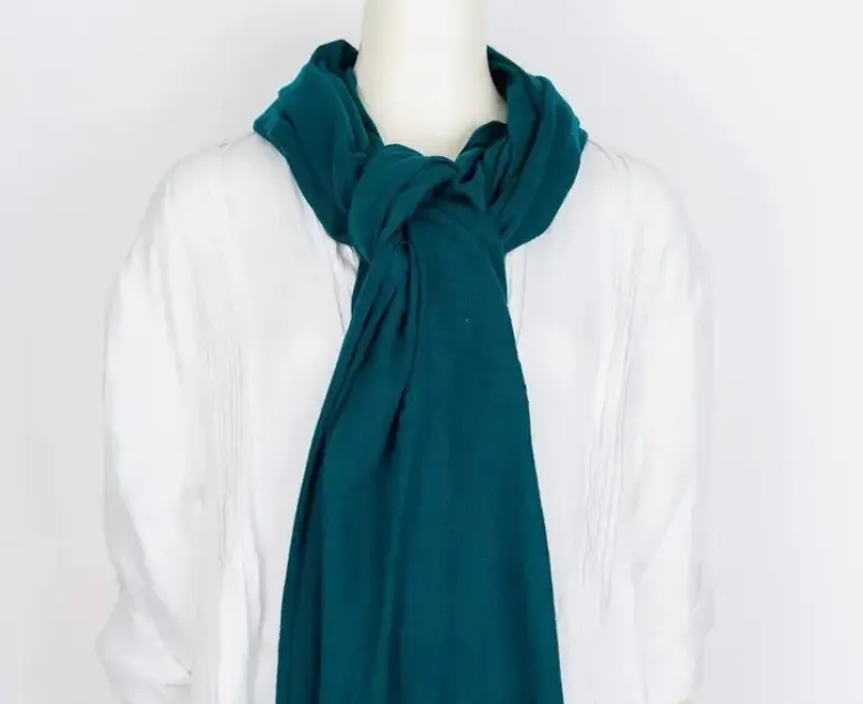 Solid Cashmere Scarves - Unisex