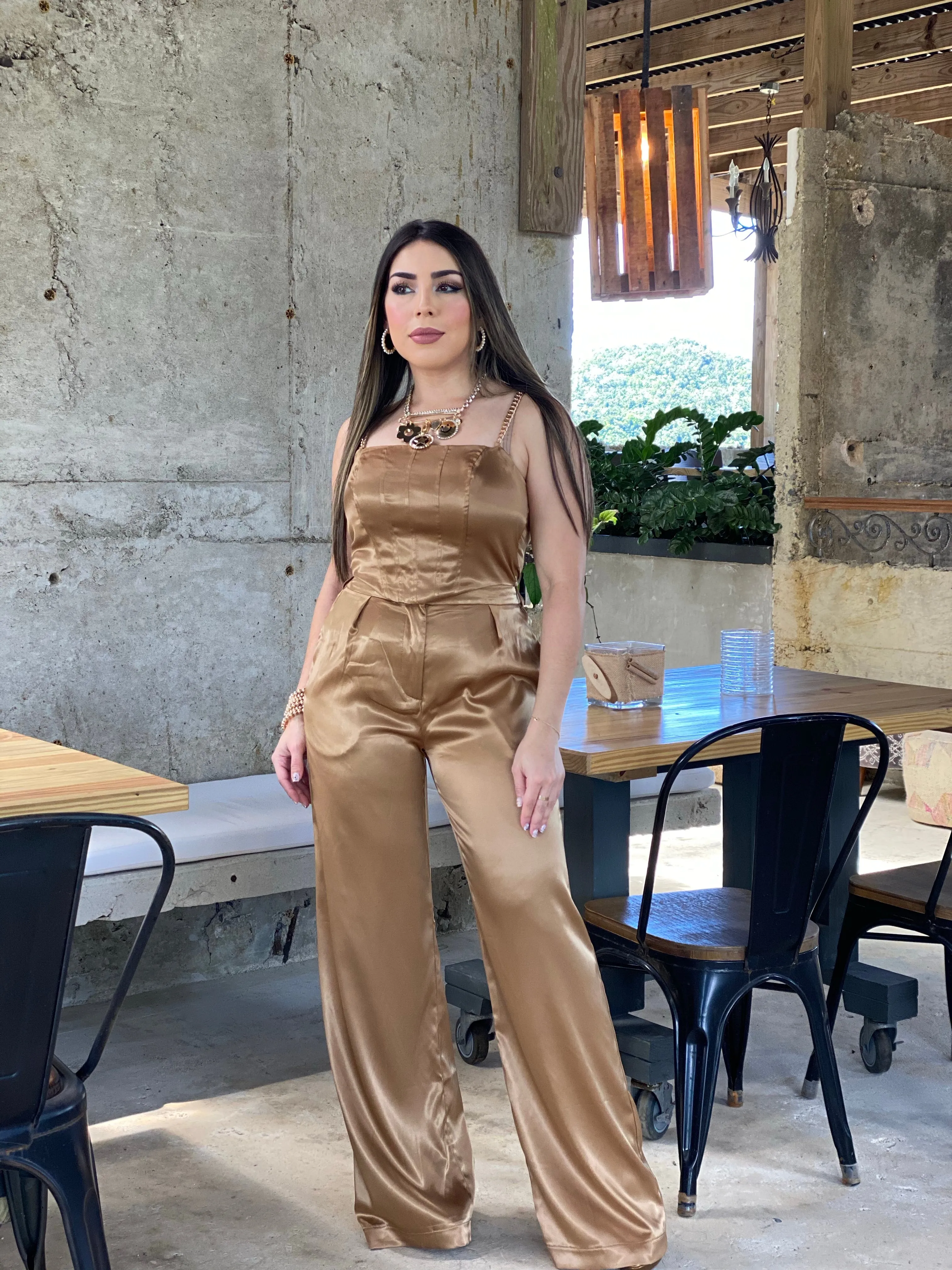 SOLID SATIN GOLD CHAIN STRAP TOP & WIDE PANTS SET