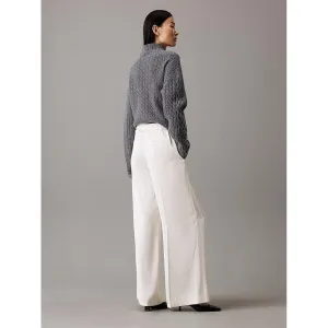 Tech Satin Straight Leg Pant