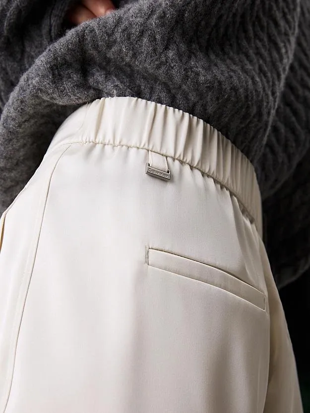 Tech Satin Straight Leg Pant