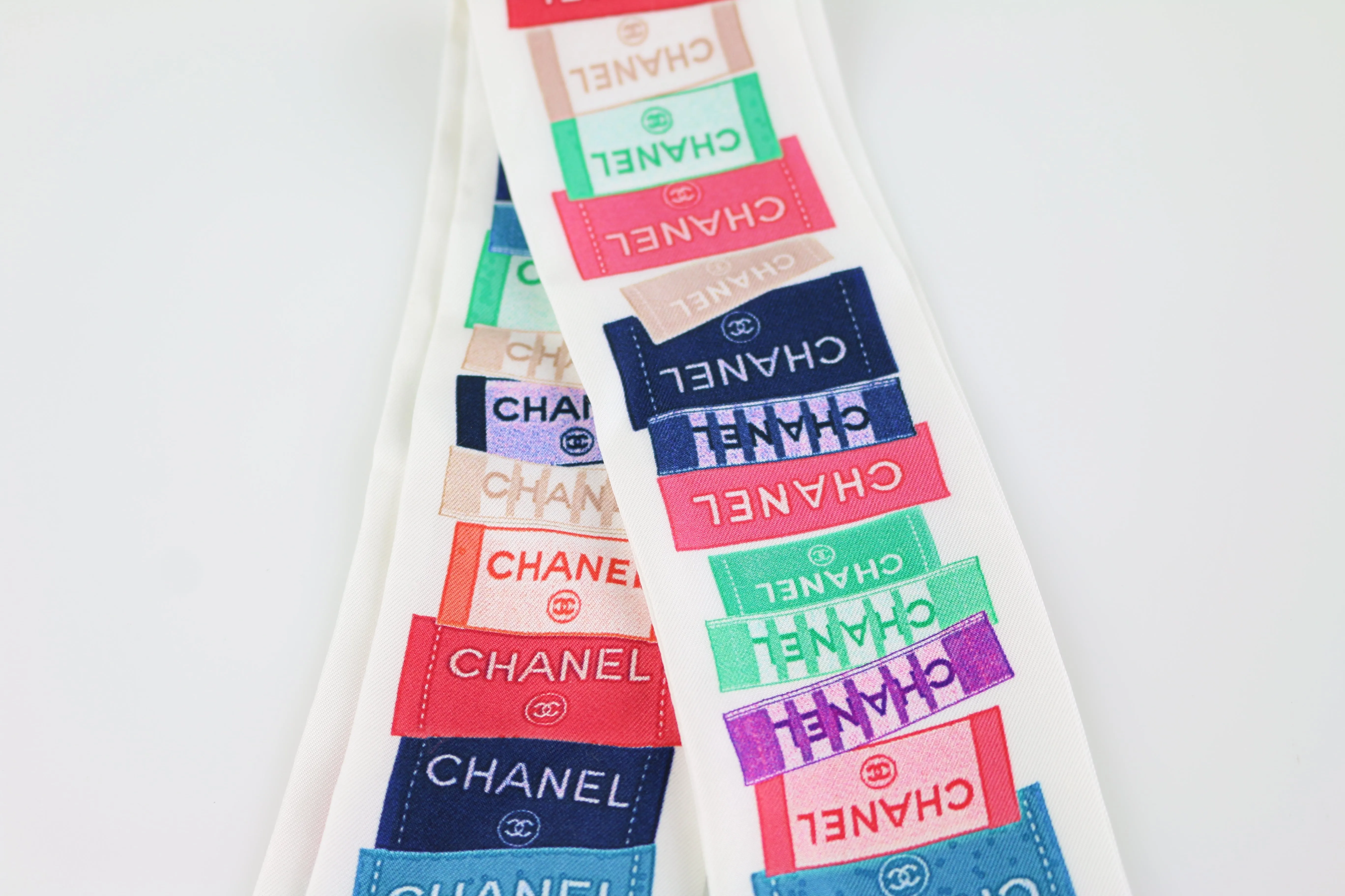 White/Multicolor Label Silk Bandeau Scarf