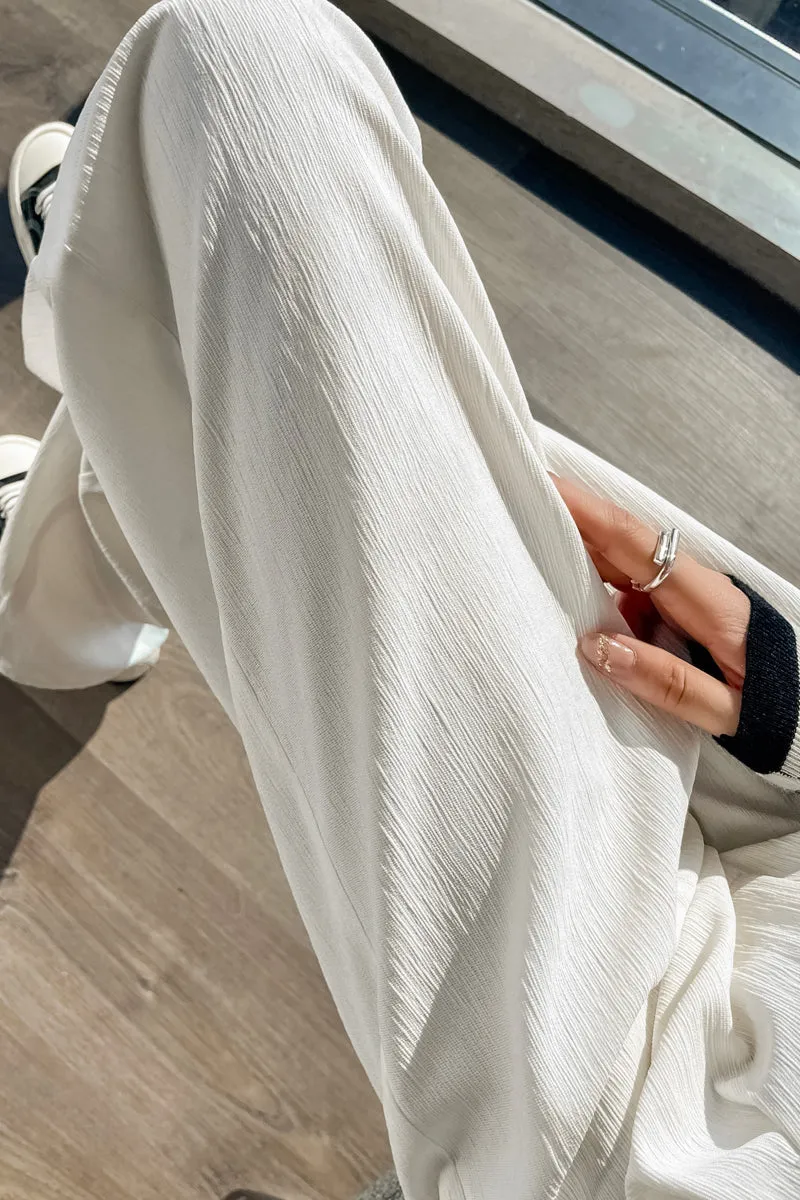 Women's Crinkled Gauze Straight Leg Pants for Effortless Style