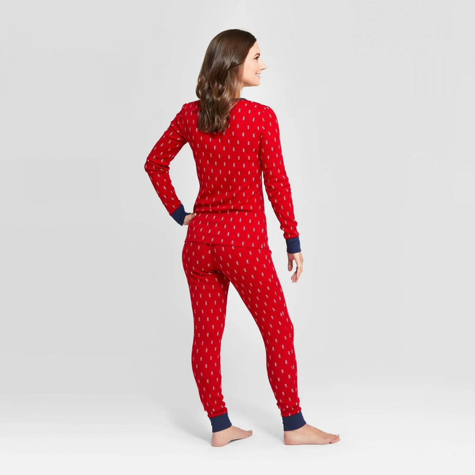 Wondershop Women's Holiday Pajama Set